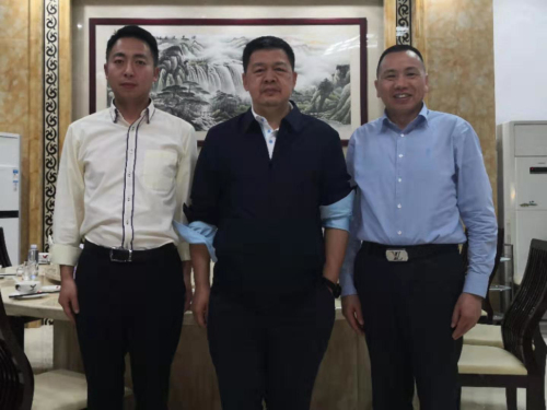 中紀(jì)委國(guó)際合作局郭松江局長(zhǎng)、人民日?qǐng)?bào)社馬海濤副總編親臨大道視察指導(dǎo)